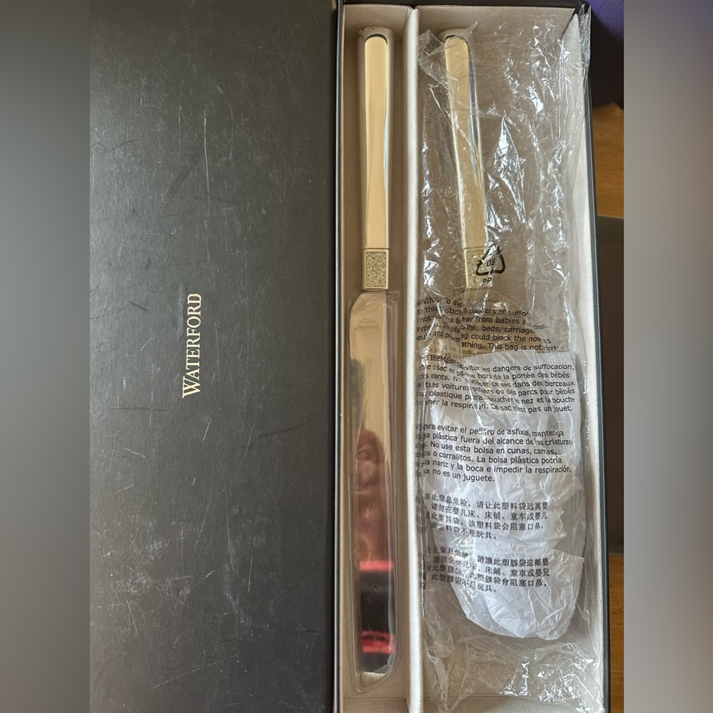 Waterford's Lismore cake knife and server